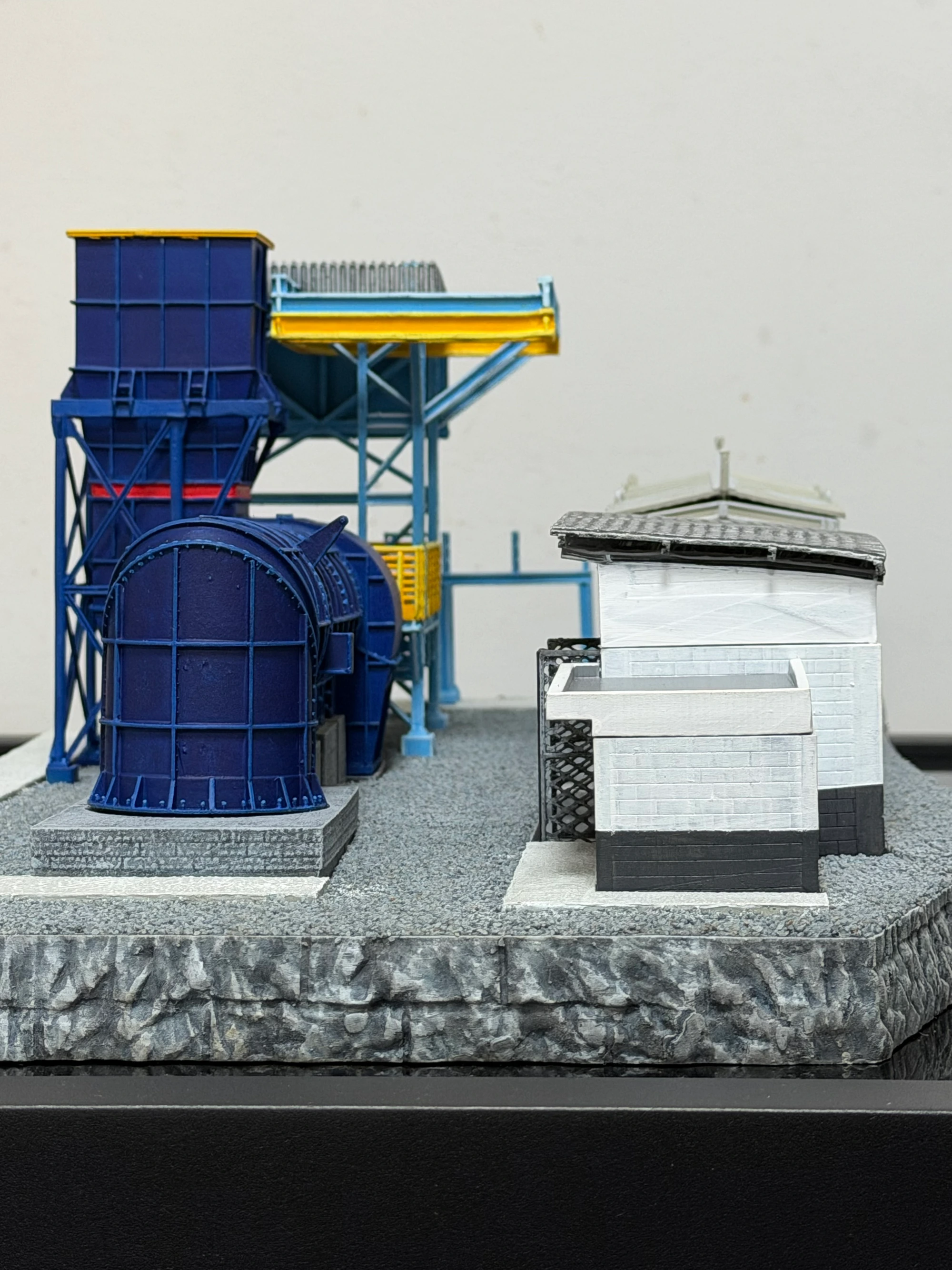 Maquete Industrial — detalhe 1